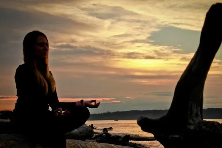 A Five-Minute Practice for Coming Back to Yourself