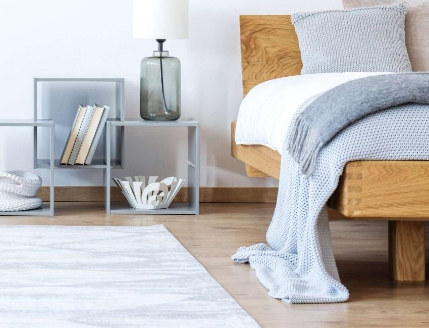 Linen bedding in a calm, light-filled bedroom